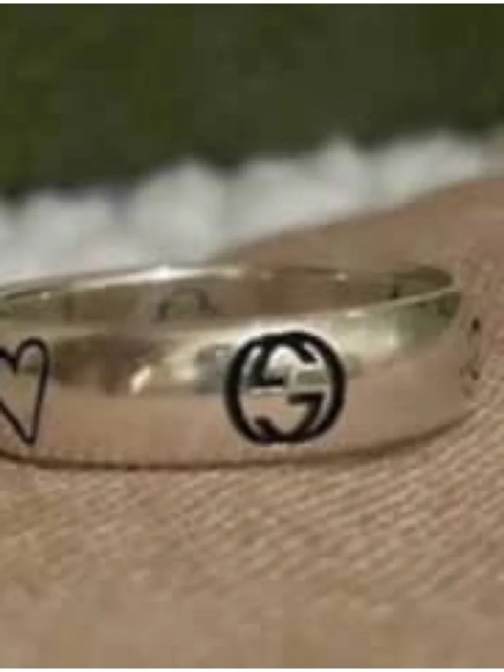 Gucci Silver-Tone Engraved Men's Band Ring